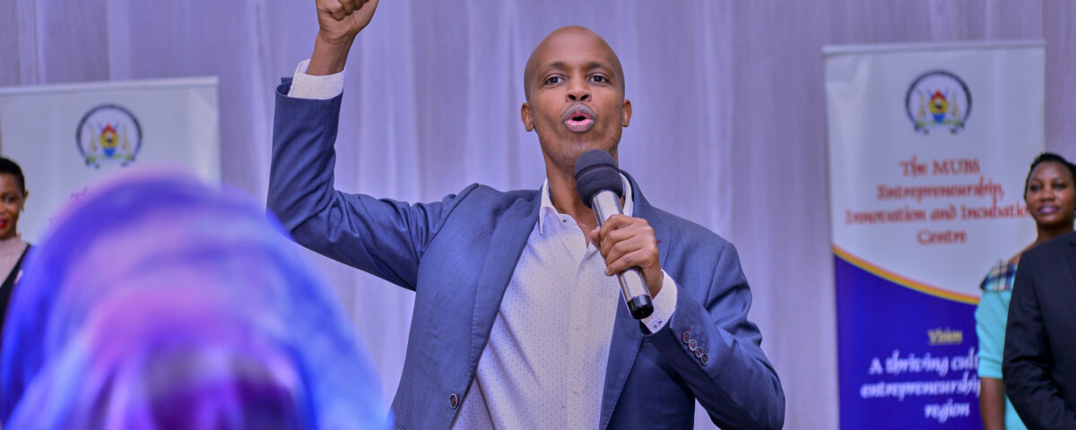 How to End the Year Strong by Embracing Resilience and Refusing to Give Up